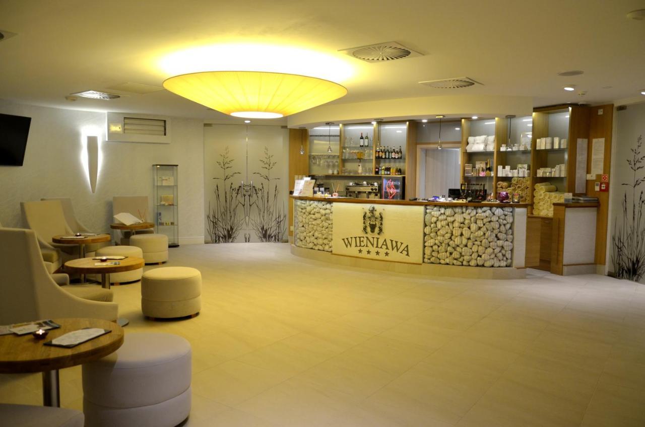 Hotel Spa Wieniawa 레코보 외부 사진