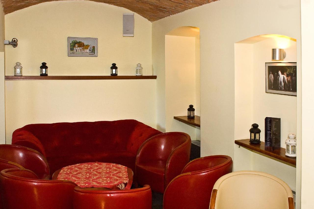 Hotel Spa Wieniawa 레코보 외부 사진
